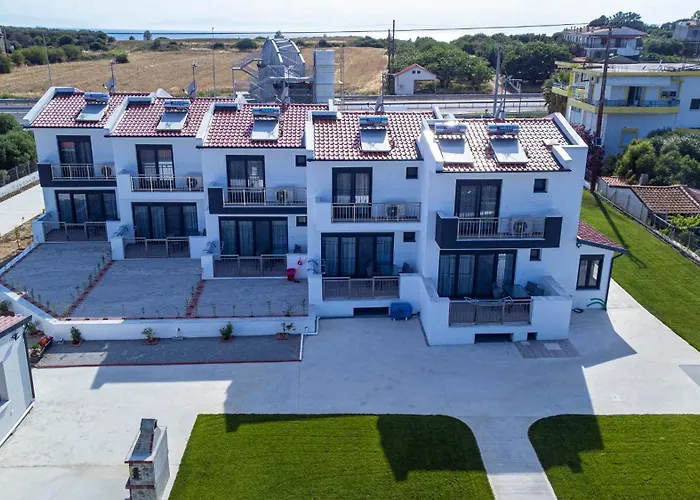 Chryssis Village By Travel Pro Services - Nea Potidaia Halkidiki 펜션 *