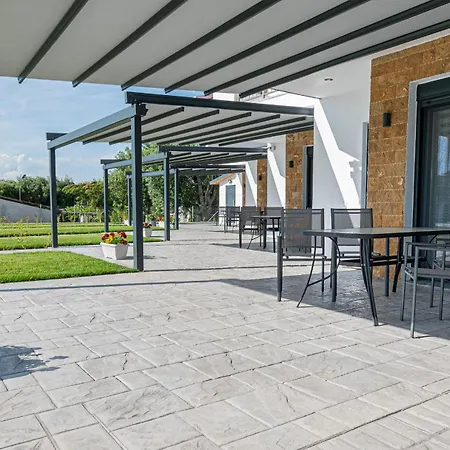 Chryssis Village By Travel Pro Services - Nea Potidaia Halkidiki Nea Poteidaia