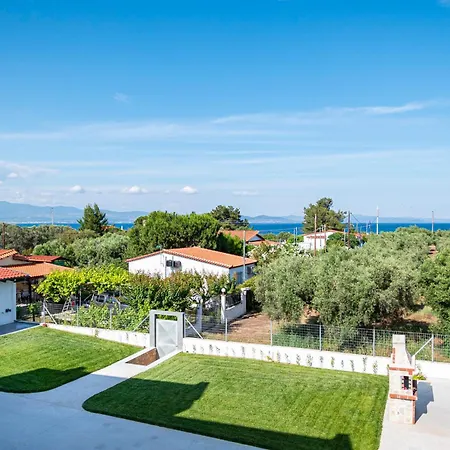 Chryssis Village By Travel Pro Services - Nea Potidaia Halkidiki *